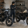 カフェレーサー風とスクランブラー風に仕上げたレブル250系カスタム車を比較する日本人ライダー